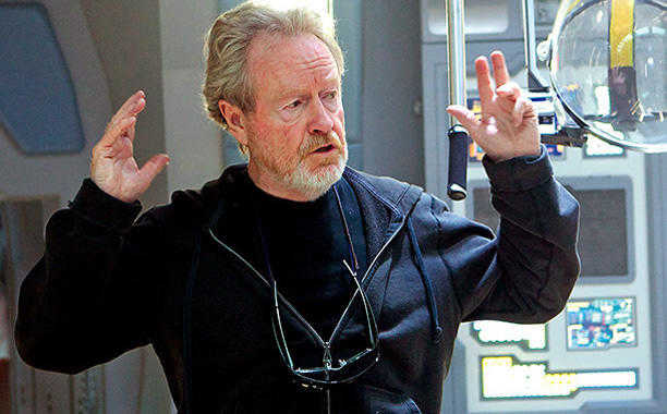 O diretor Ridley Scott durante as gravações de "Prometheus"